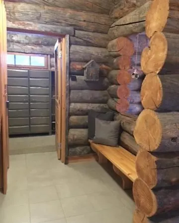 Kiehinen Chalet *